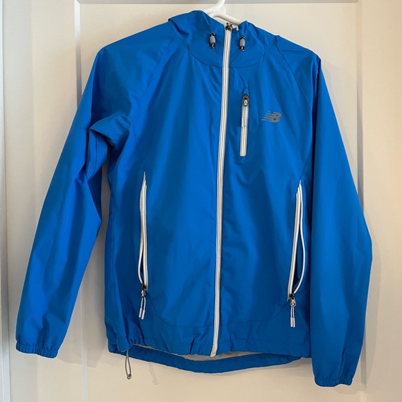 New Balance running jacket - Picture 1 of 3